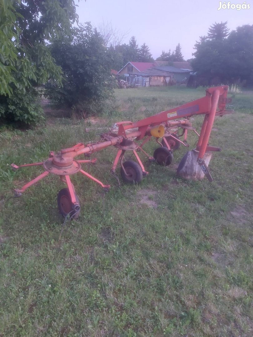 Rendterítő Fahr KH 40 DN függesztett