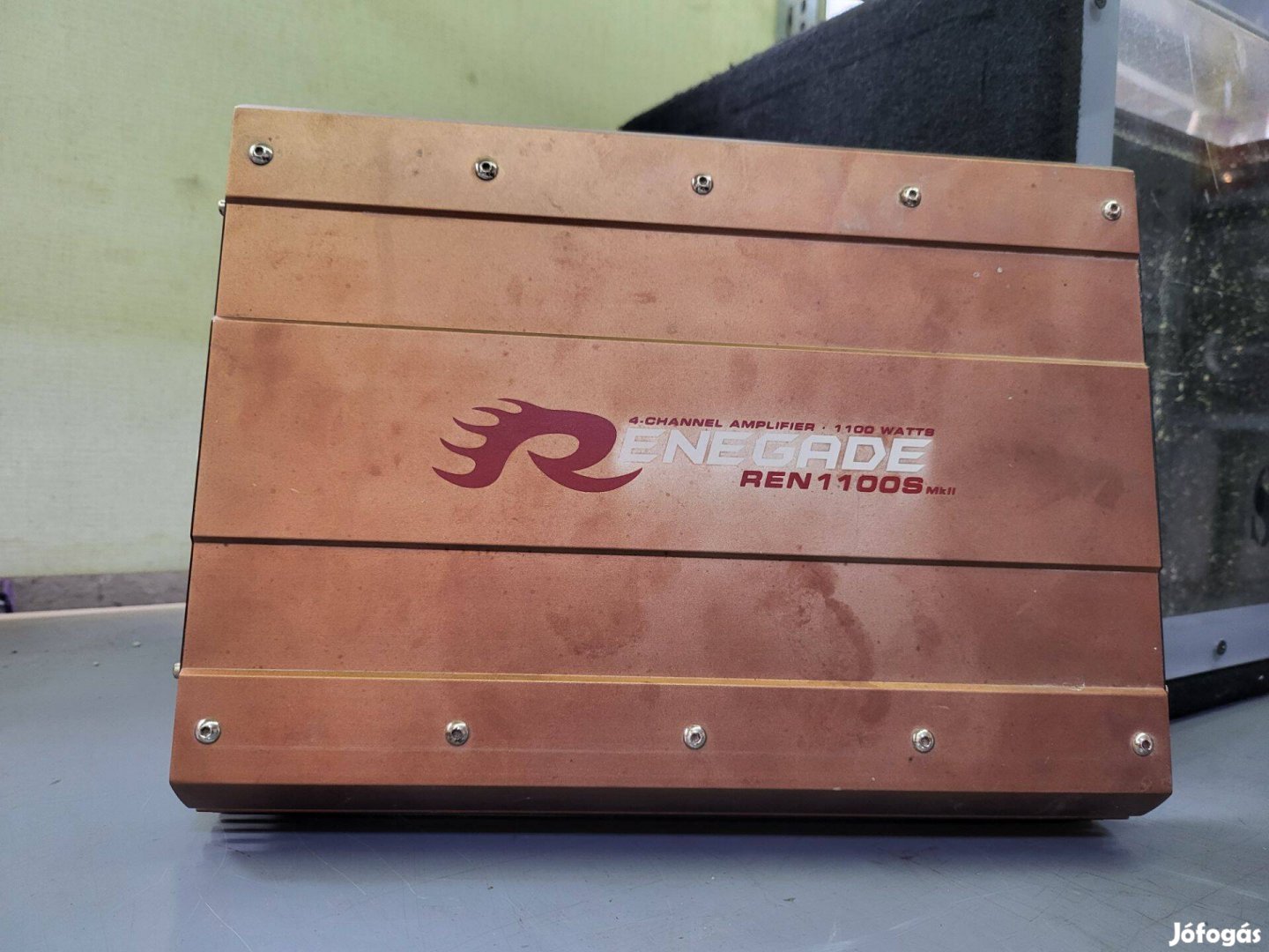 Renegade ren1100S erősítő