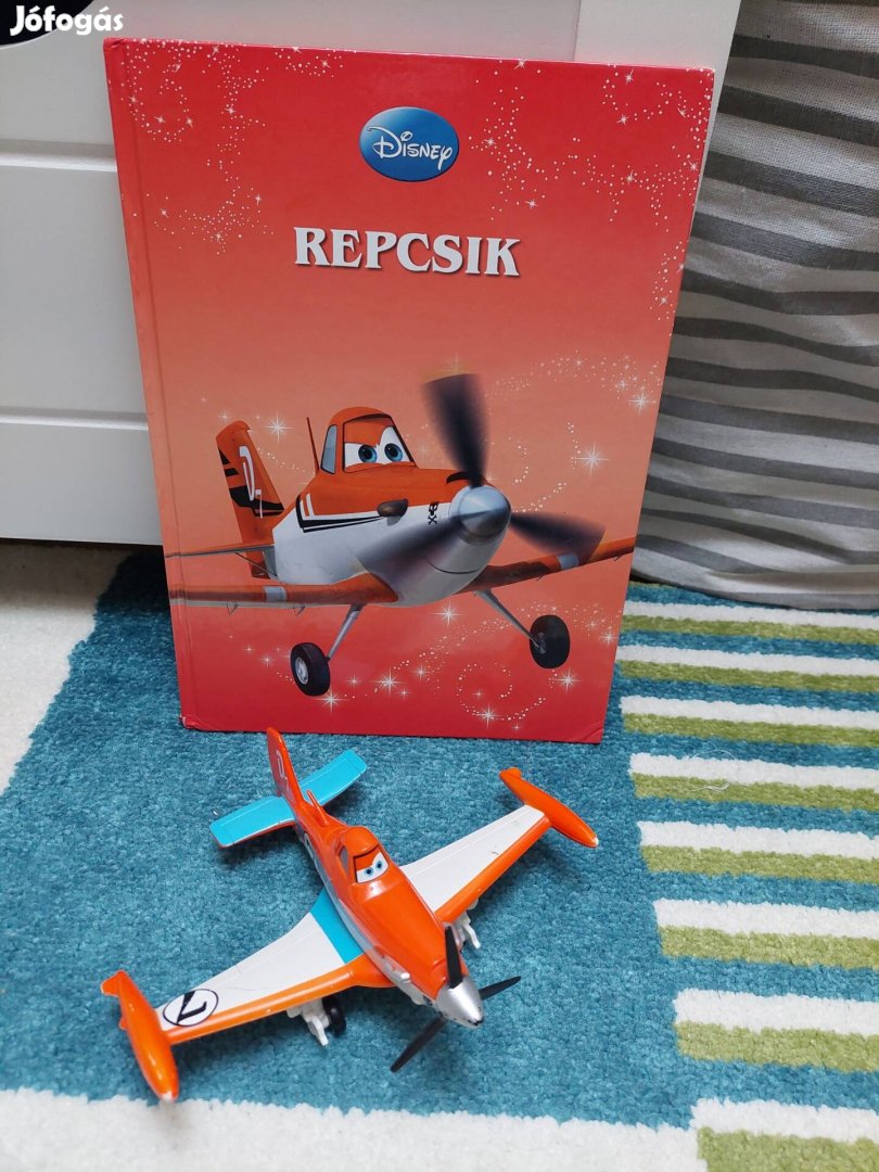 Repcsik könyv és Mattel Rozsdás repcsi játék figura repülő