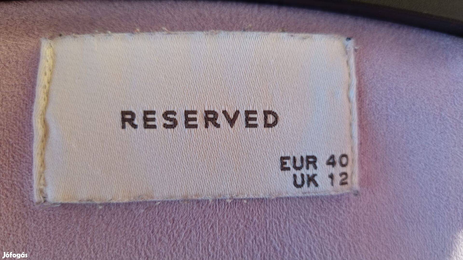 Reserved művelúr