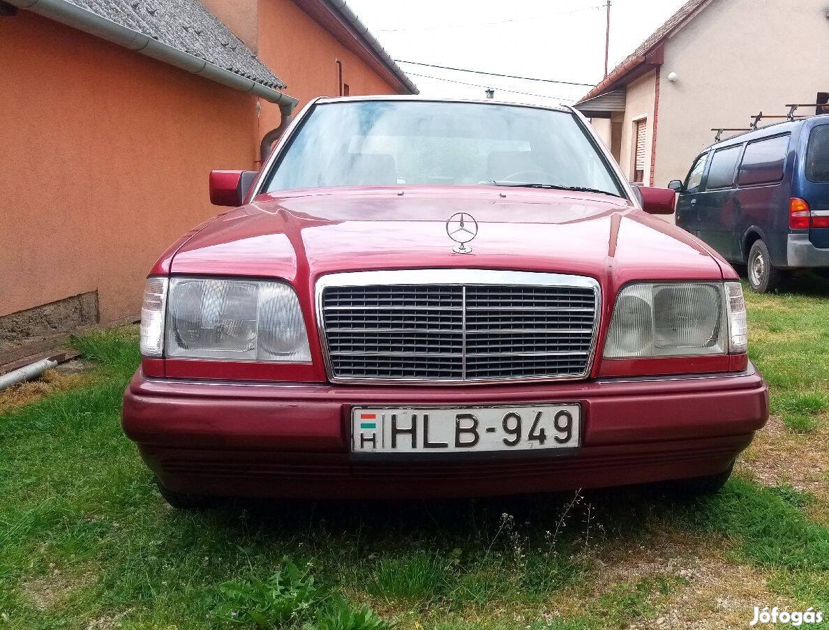 Restaurált Mercedes W 124 eladó
