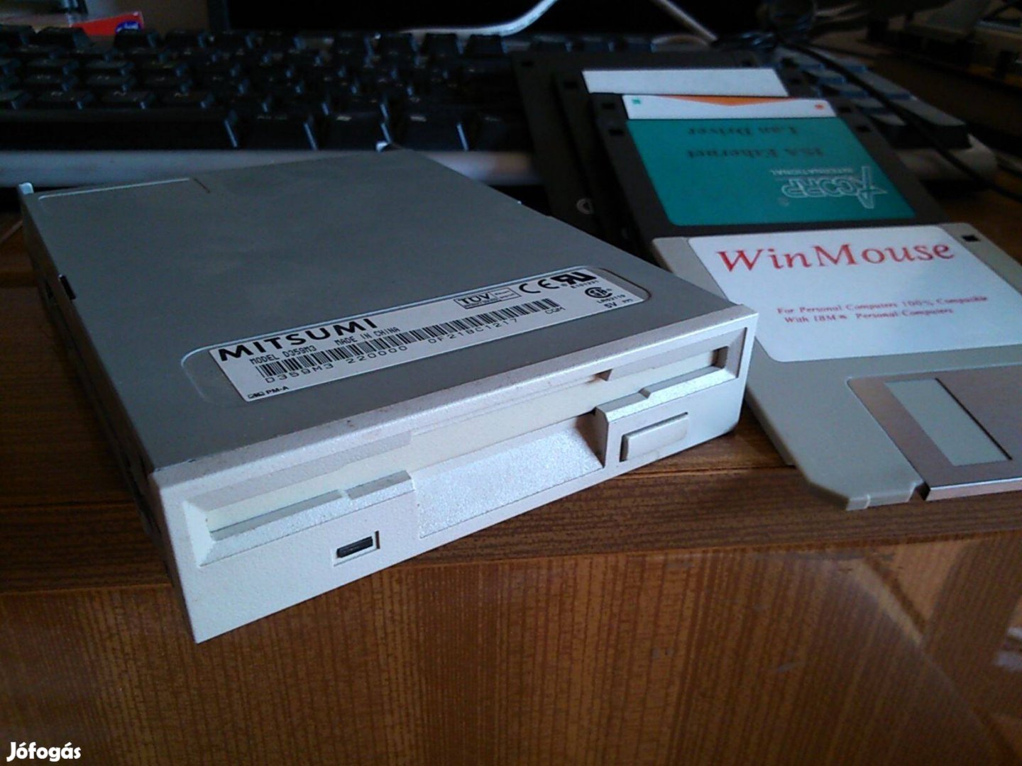 Retro 3.5 -es Mitsumi Floppy eladó