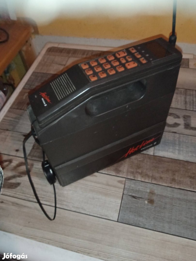 Retro Ericsson mobiltelefon eladó 