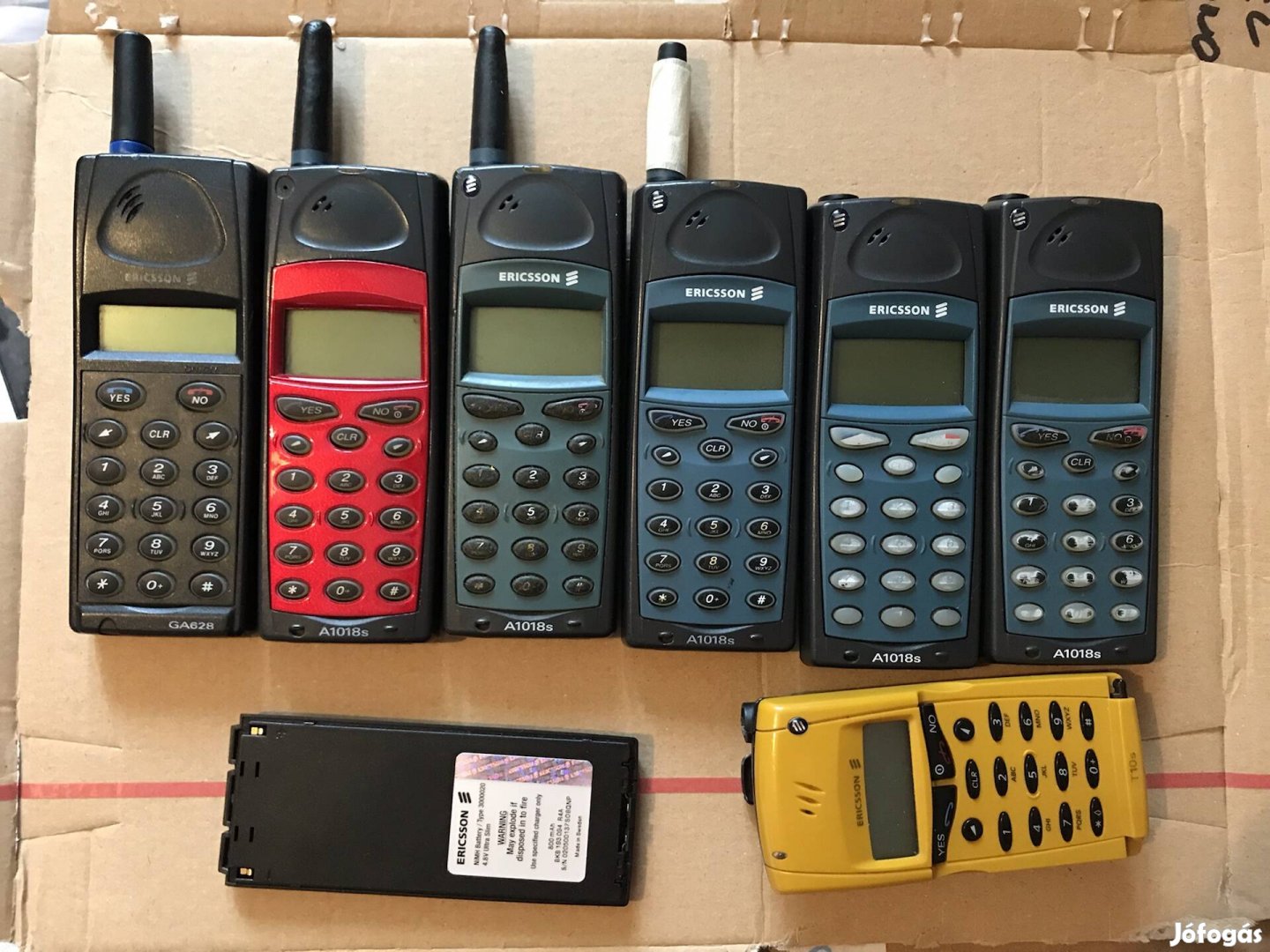 Retro Ericsson mobiltelefonok T10s A1018 GA628