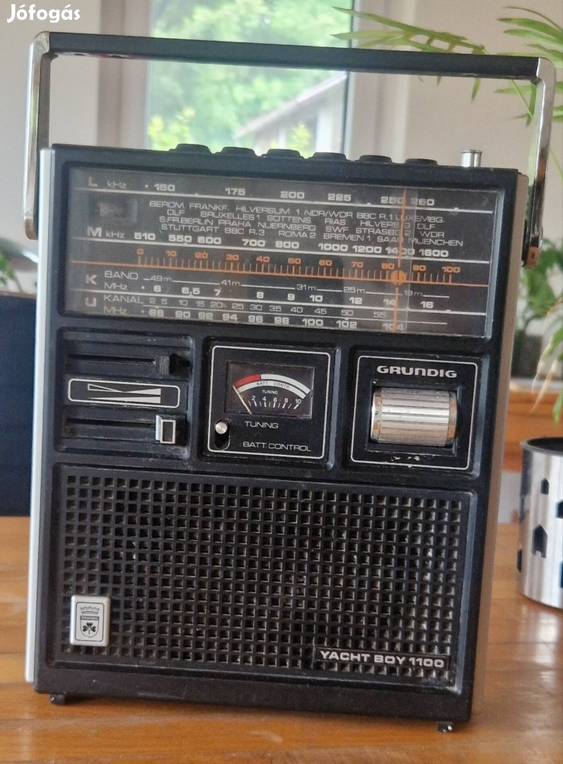 Retro Grundig Yachtboy 1100 rádió