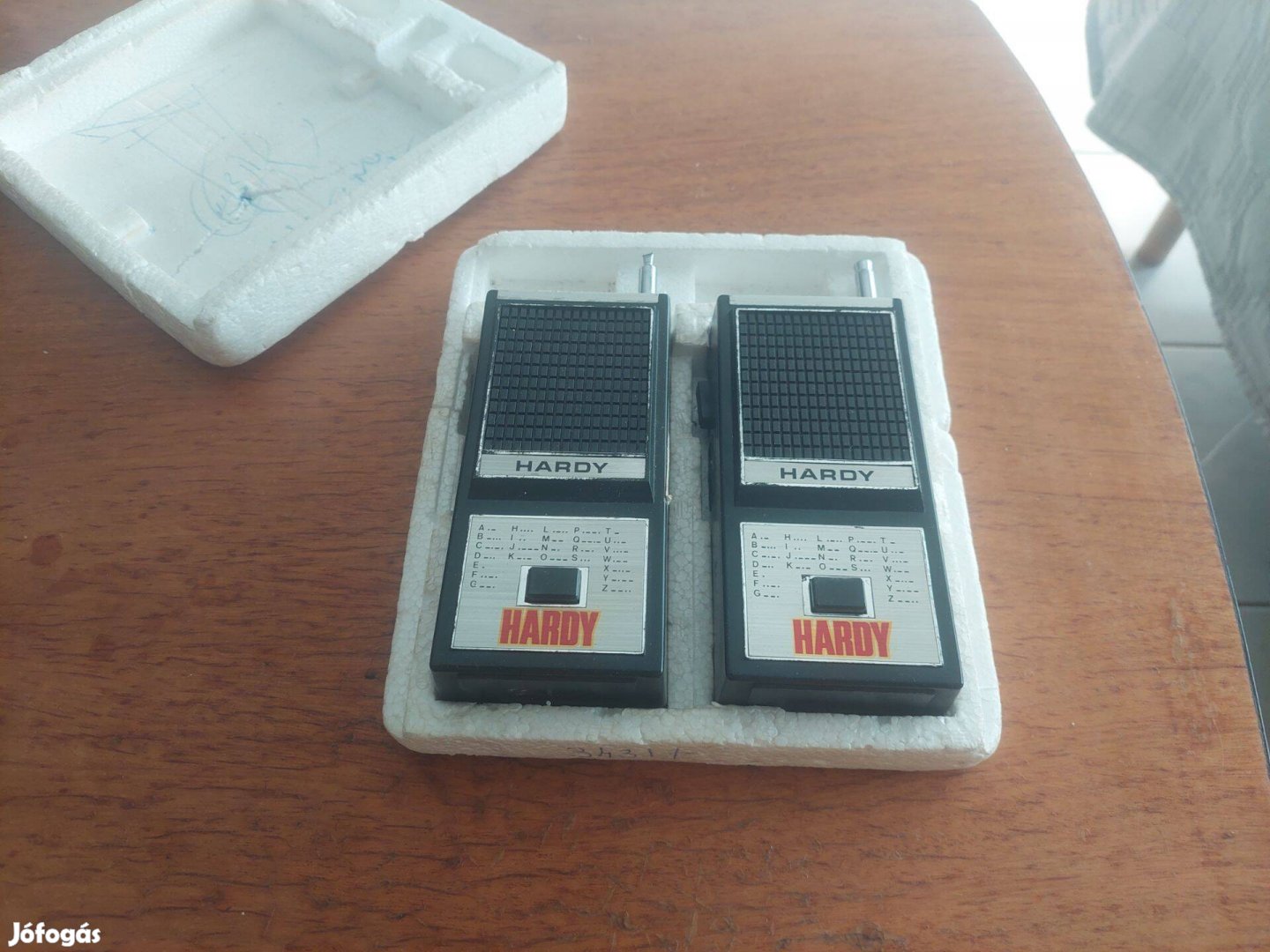 Retro Hardy walkie talkie