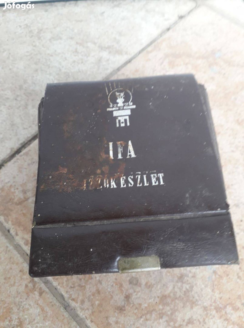 Retro IFA izzókészlet