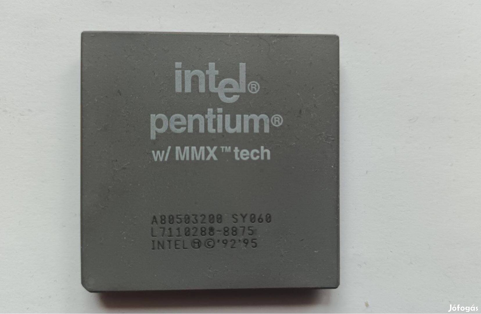 Retro Intel Pentium MMX 200MHz cpu socket 7