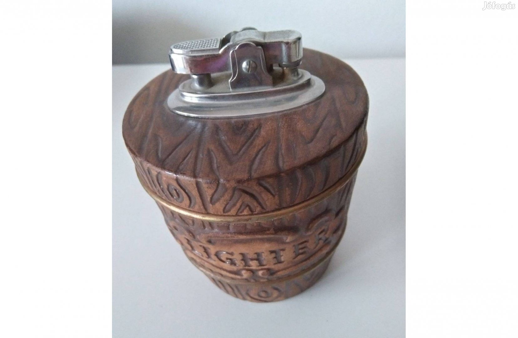 Retró Japán hordó öngyújtó eladó, sose volt használva