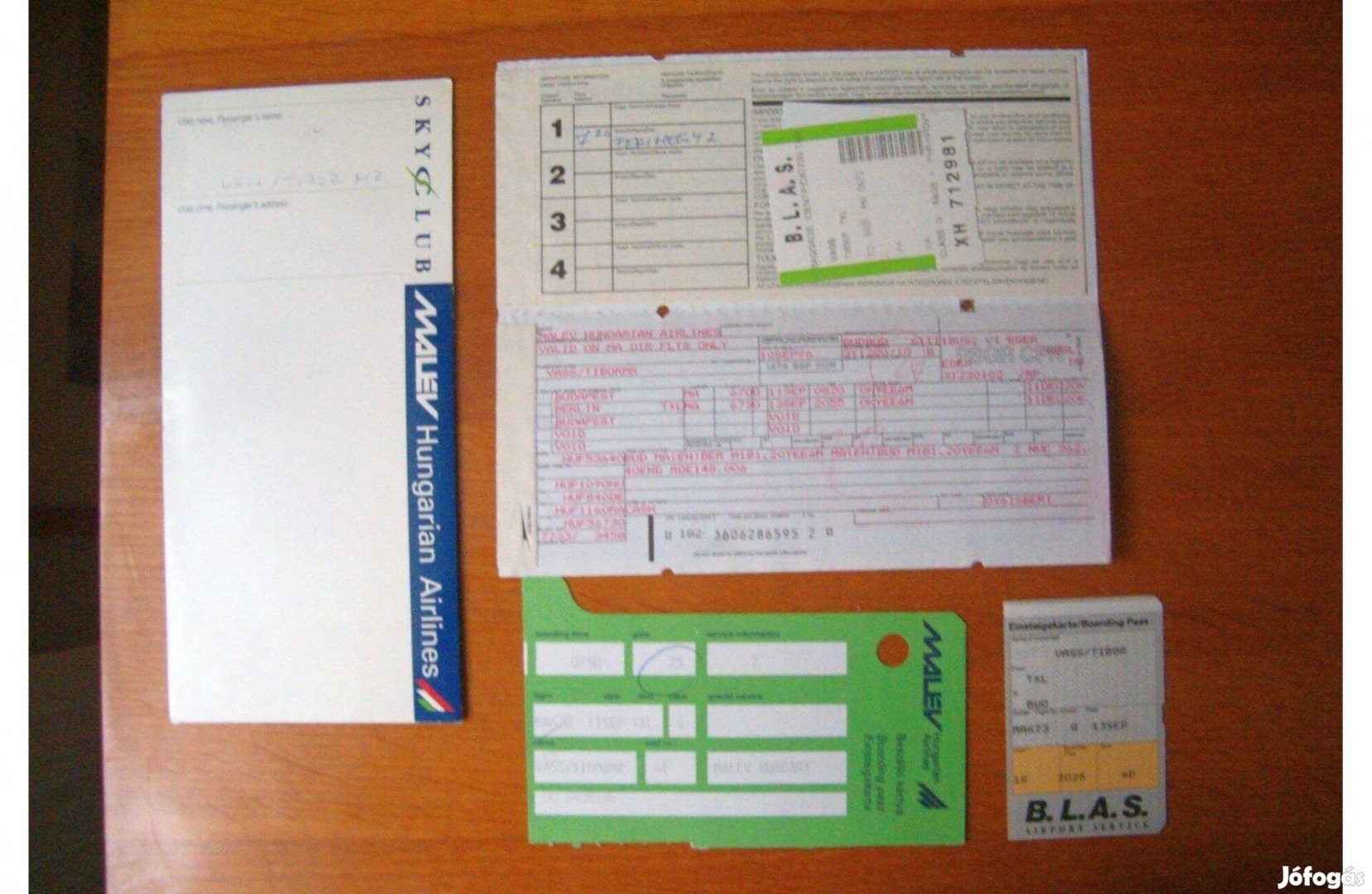 Retró MALÉV repülőjegy, beszálló kártya, 1996. szeptember