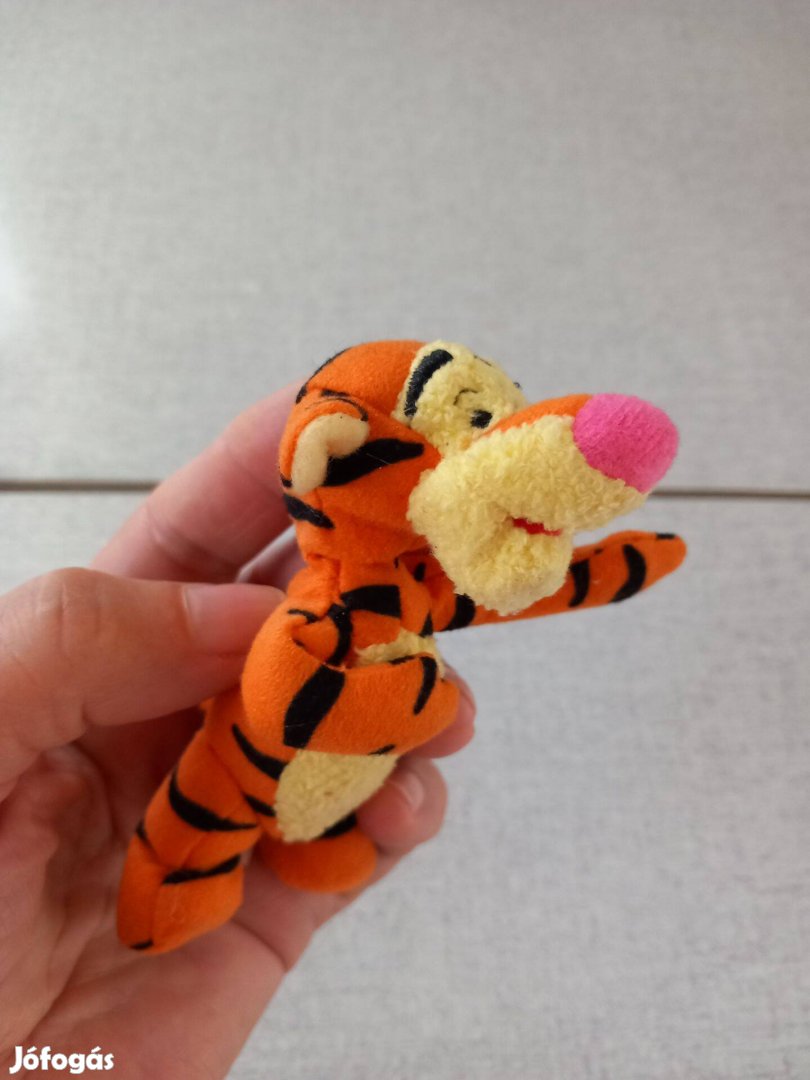 Retro McDonald-os Tigris a Mici Mackó-ból
