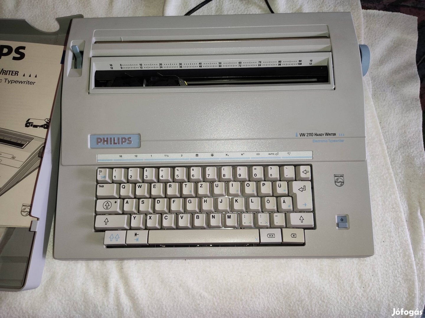 Retro Philips VW 2110 Handy Writer Írógép használatival