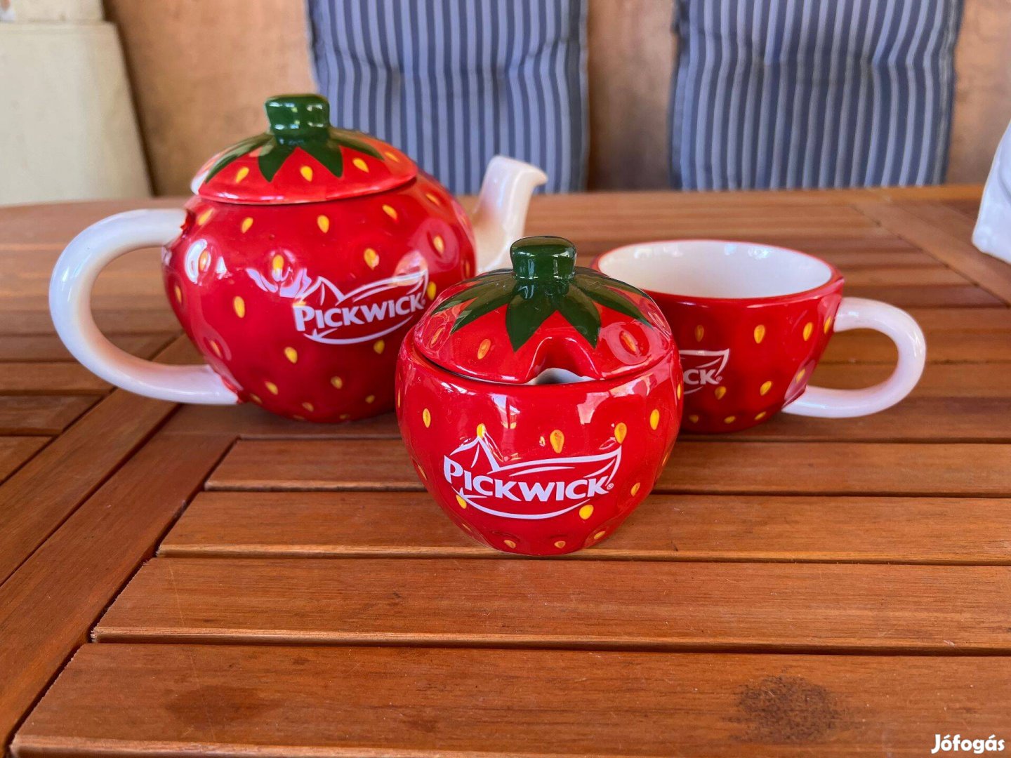 Retro Pickwickes teás készlet
