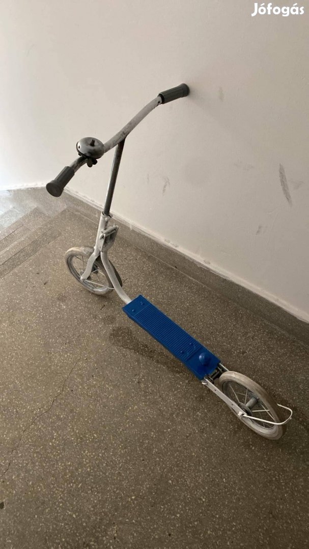 Retro Roller 