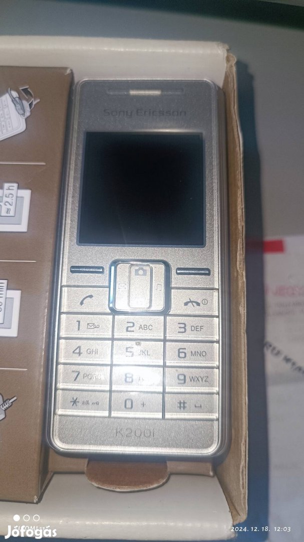 Retro Sony Ericsson k200i, saját dobozában 2008 as számlával. Posta 