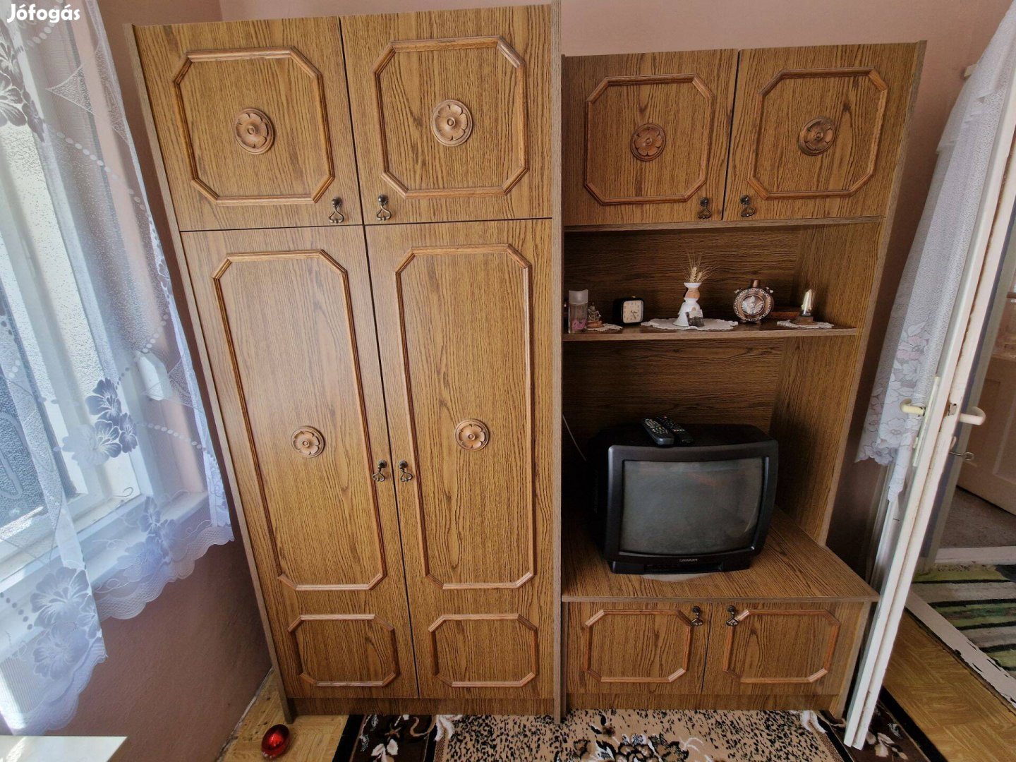 Retro TV-s szekrény