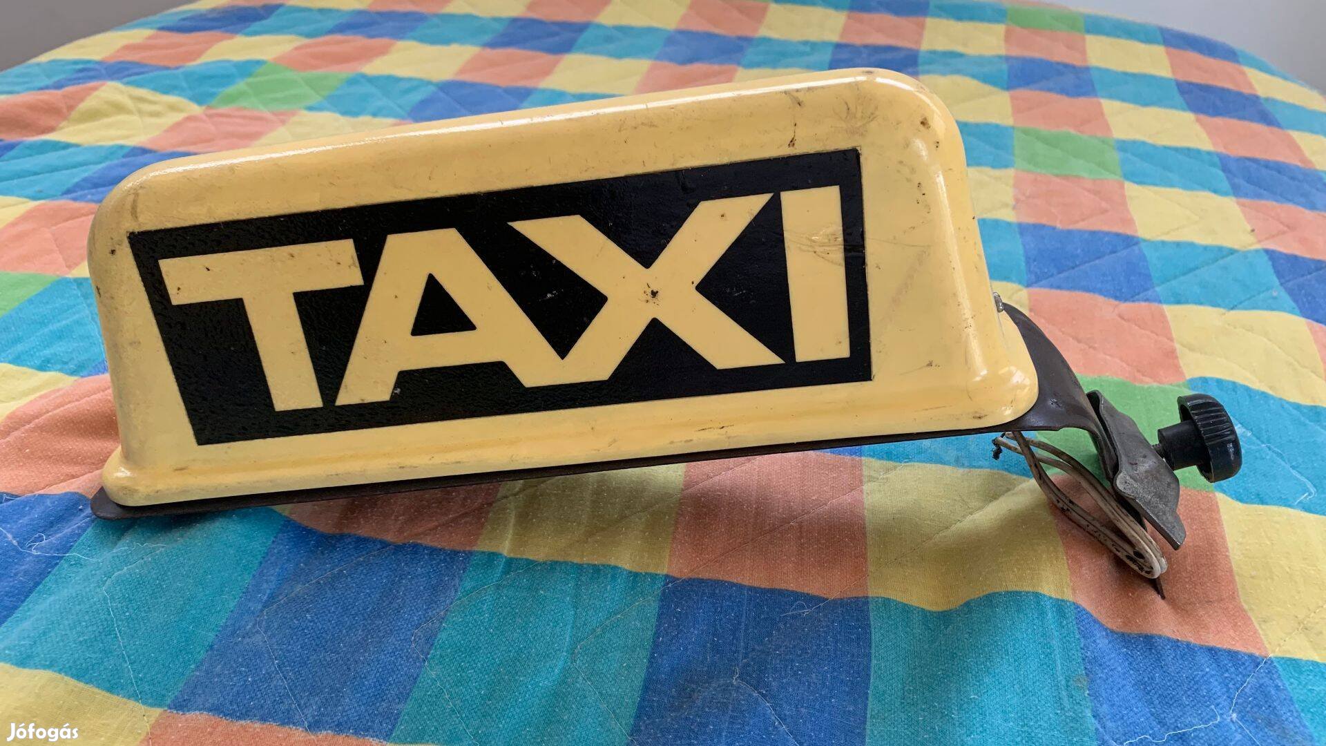 Retro Taxi szabad jelző lámpa