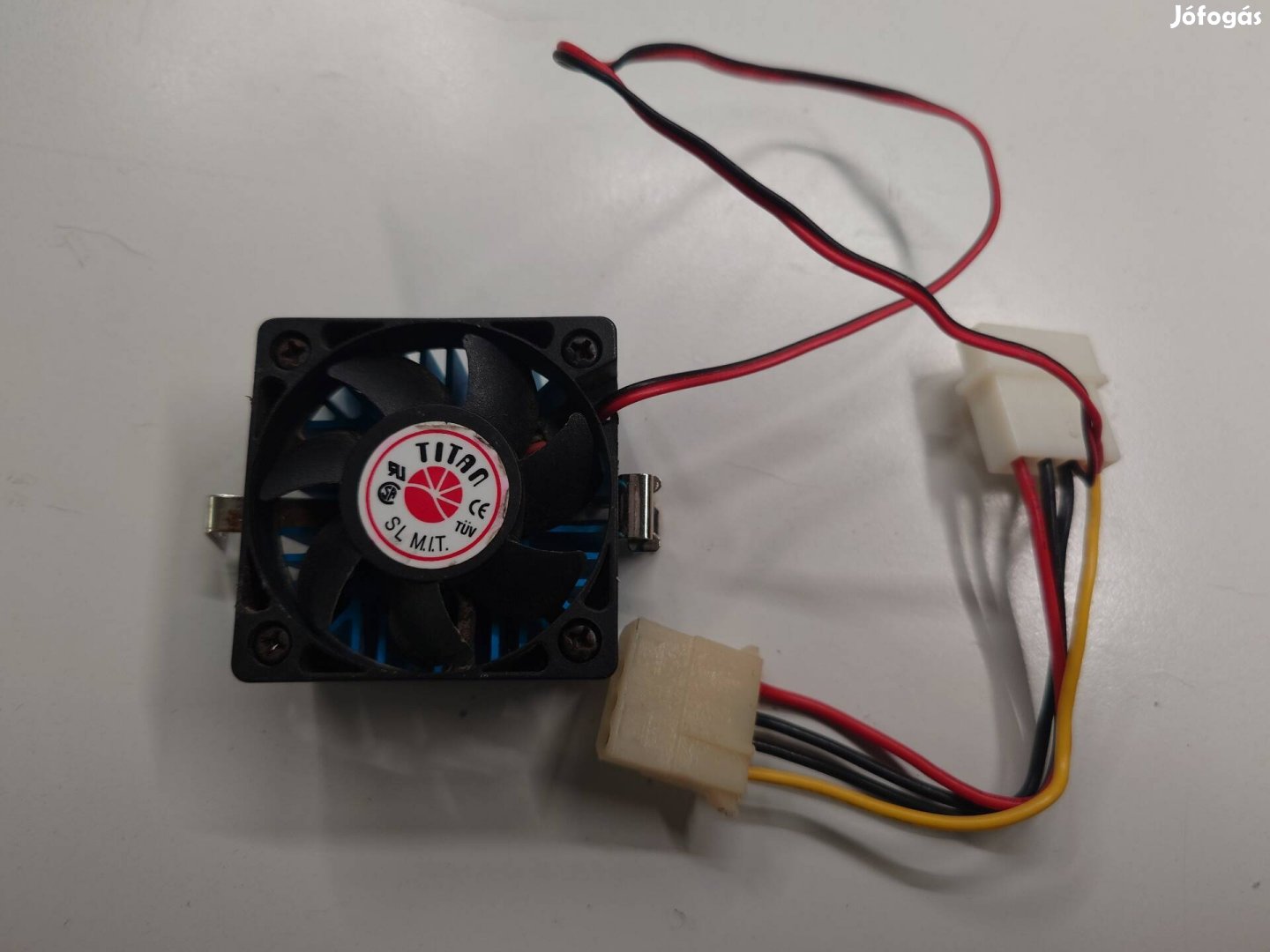 Retro Titan Socket 7 CPU hűtő - Kék eloxált klasszikus!