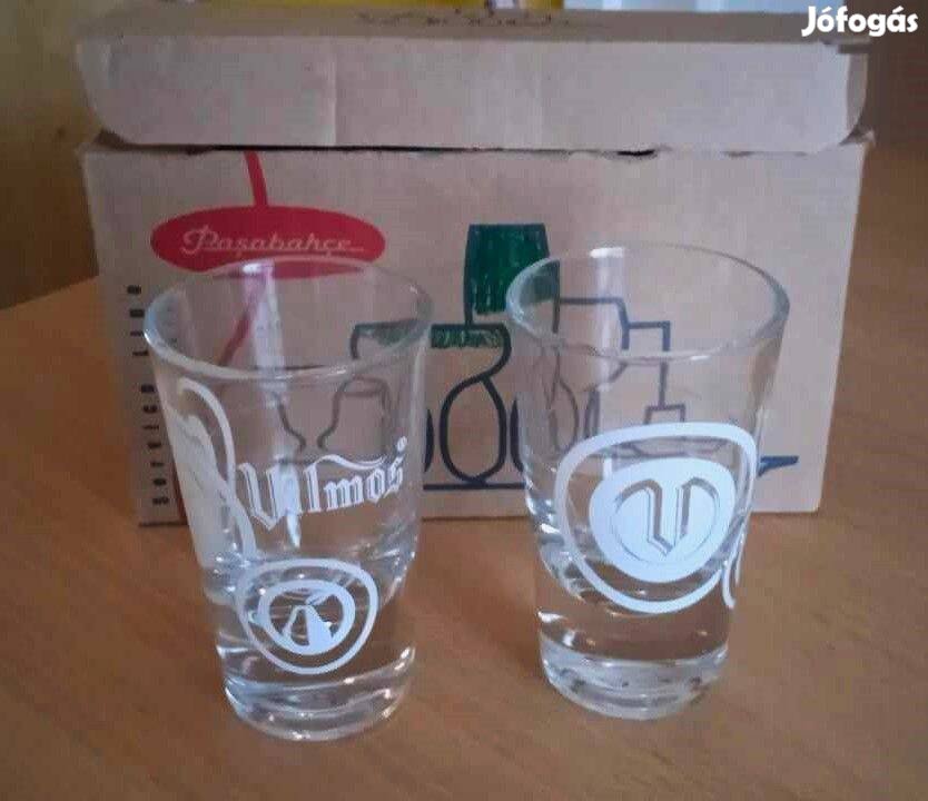 Retro Vilmos pálinkás üvegpohár készlet dobozában