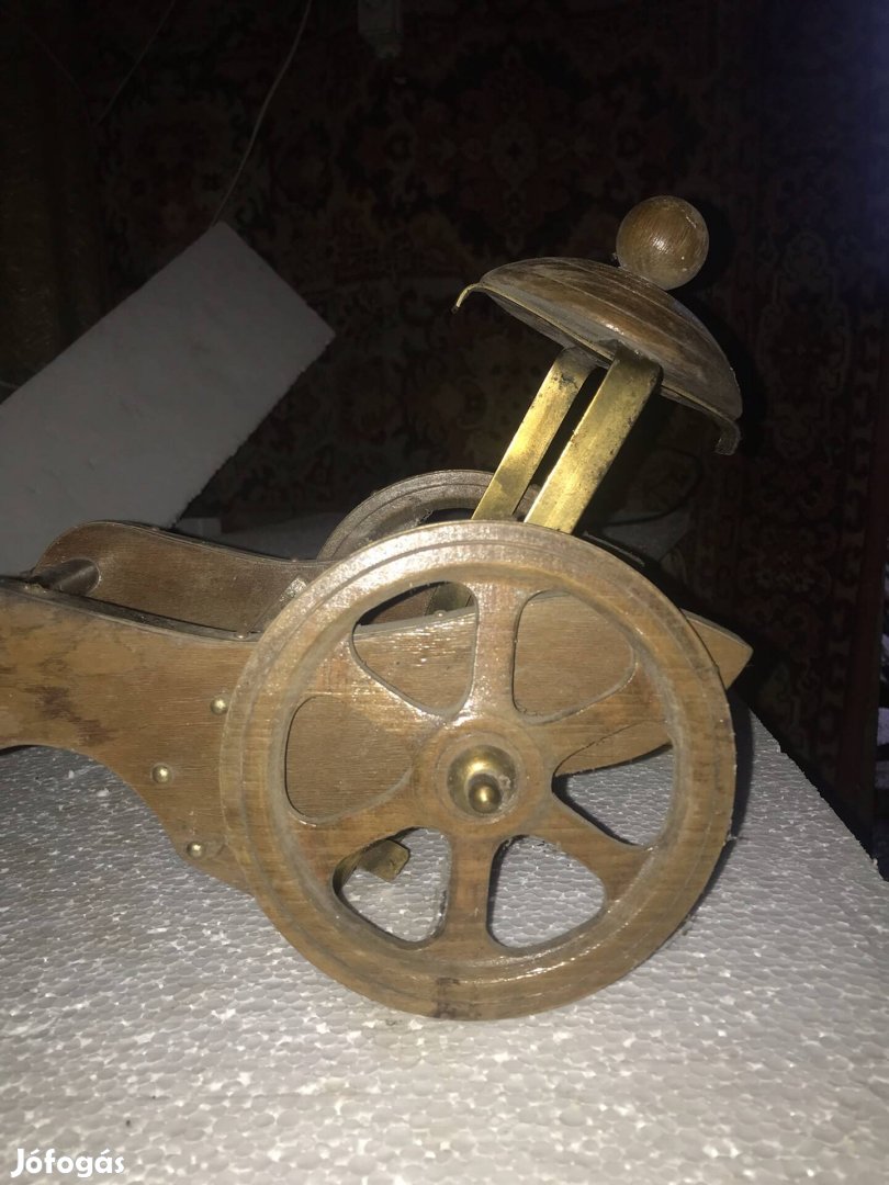 Retro Vintage Ányú italtarto Bortarto