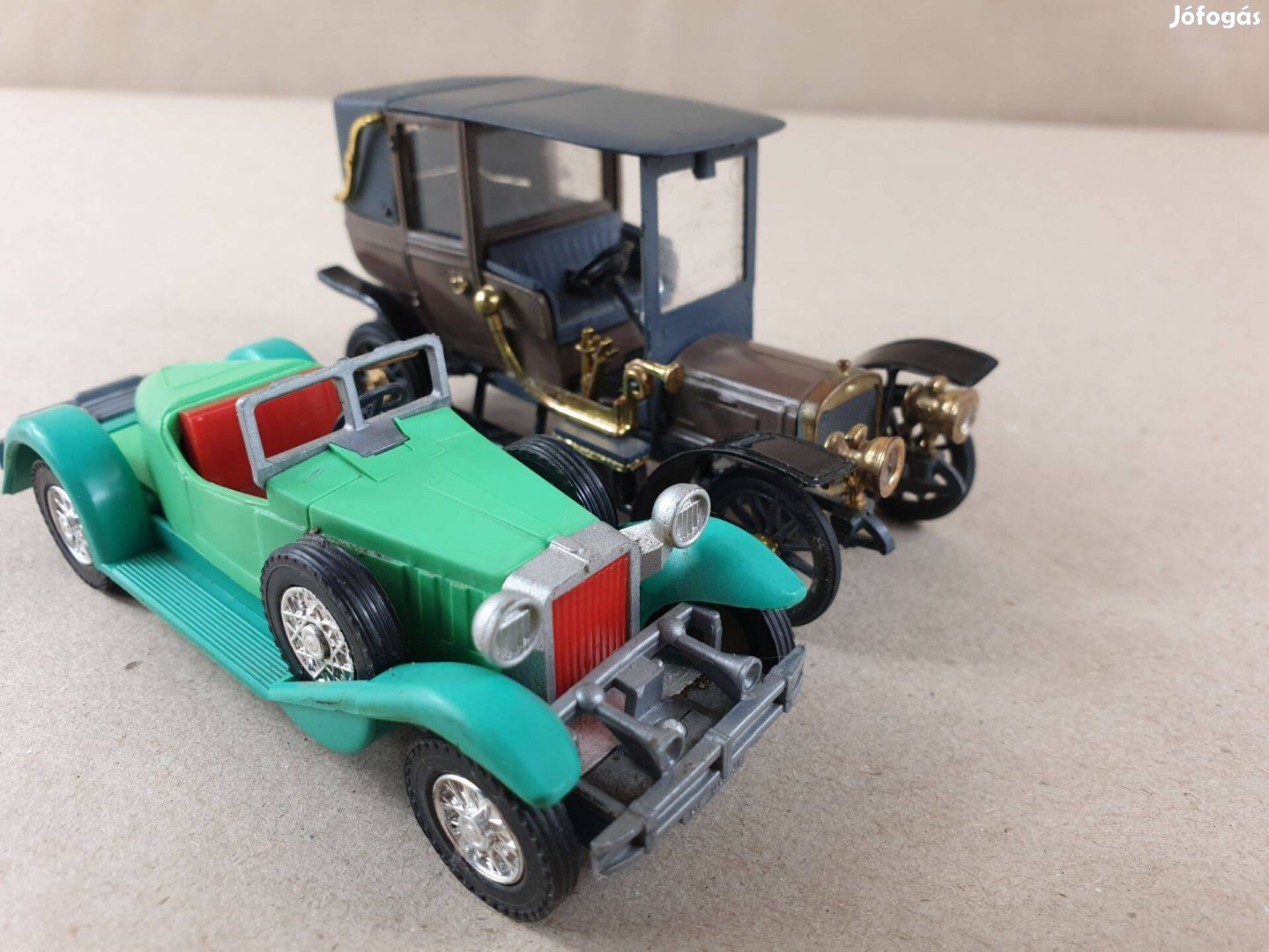 Retro - Régi Szovjet - Orosz 1:43 Autómobil - Autó 2 db Egyben