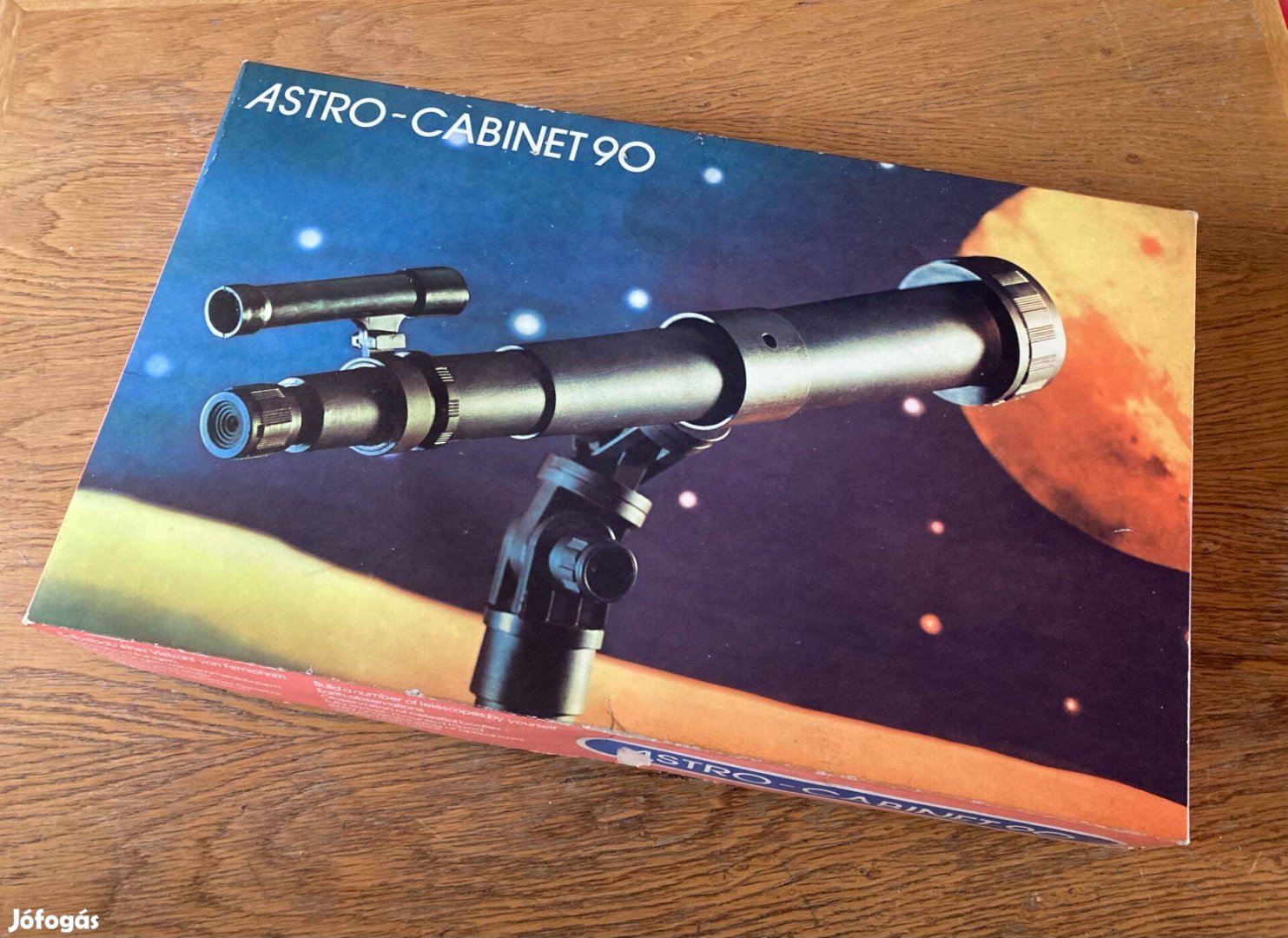 Retró ajándék ötlet! Astro-Cabinet 90 távcső a régi gyerekszobából