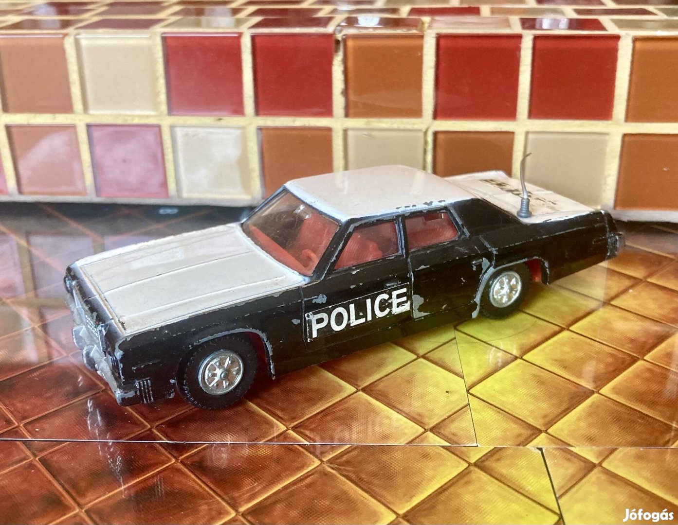 Retró ajándék ötlet! Dinky Plymouth Gran Fury Police car - kisautó