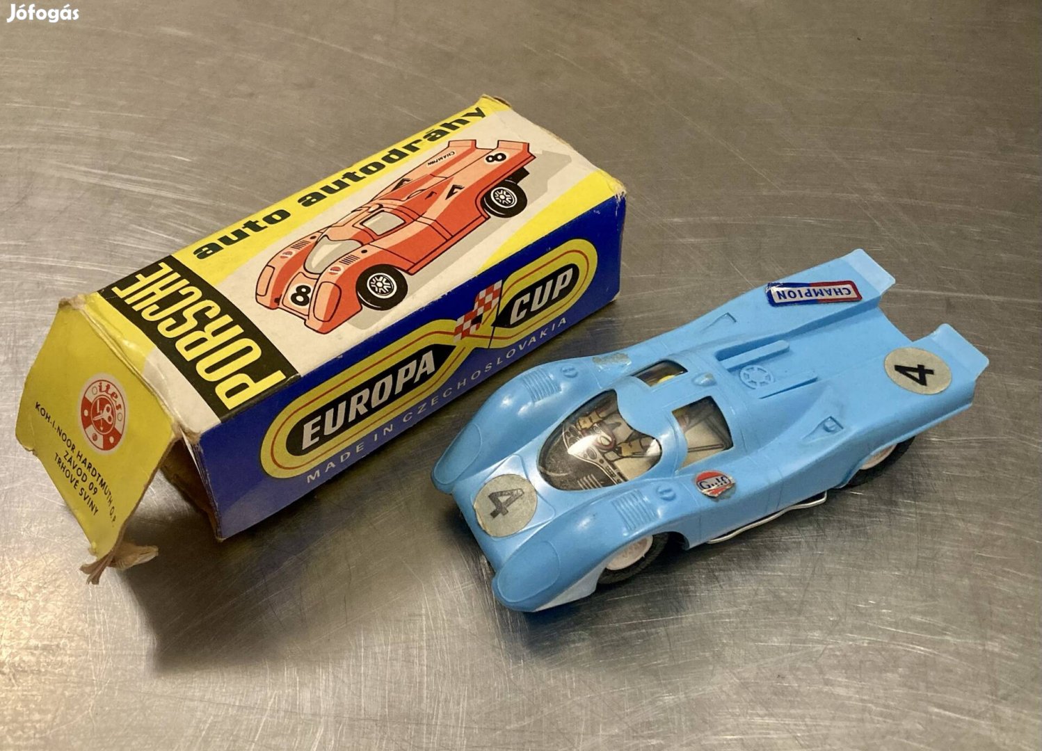 Retró ajándék ötlet! Ites Autodraha Porsche versenykocsi