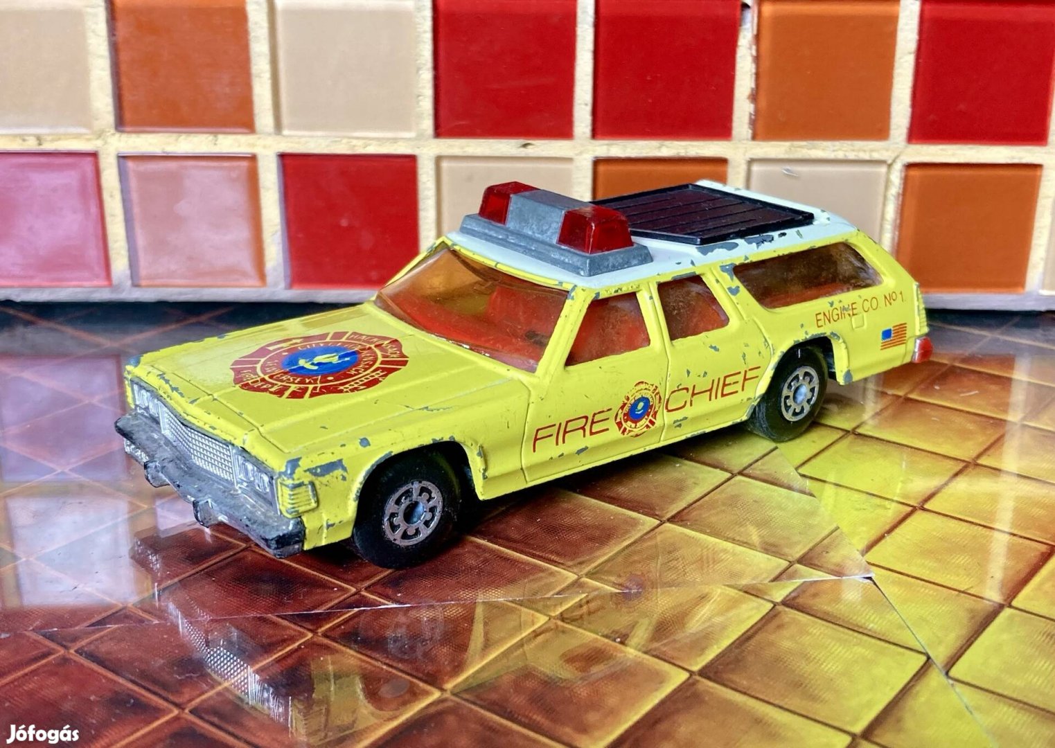 Retró ajándék ötlet! Matchbox Superkings Dodge Monaco Estate