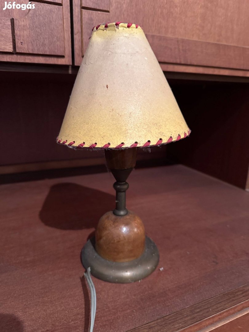Retro asztali lámpa