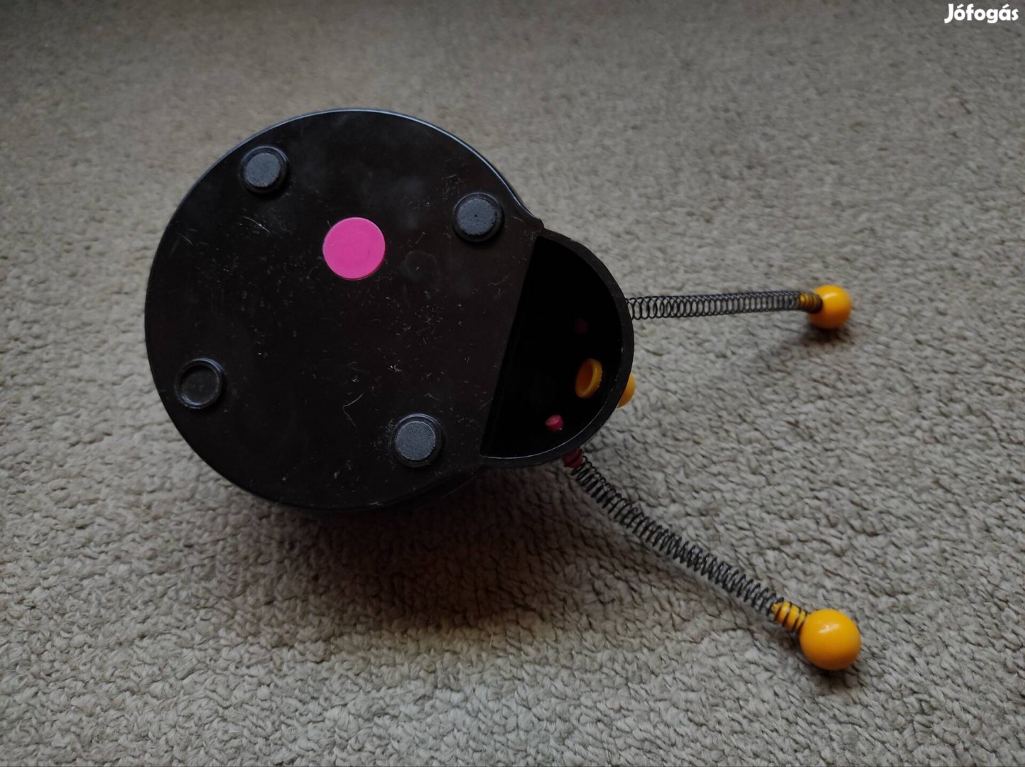 Retró asztali tolltartó