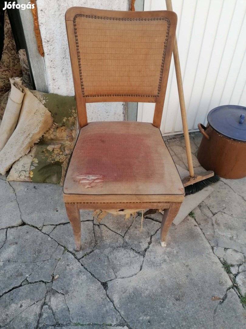 Retro barna faszék