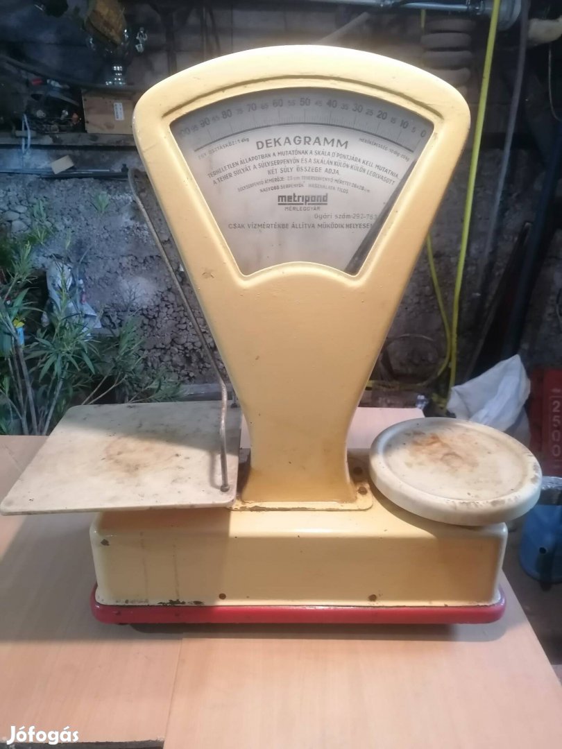 Retró bolti mérleg