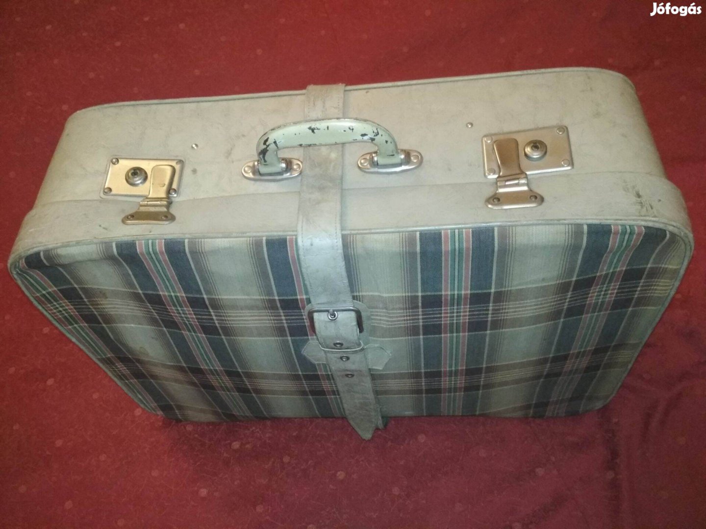 Retró bőrönd, vintage koffer, hagyományos