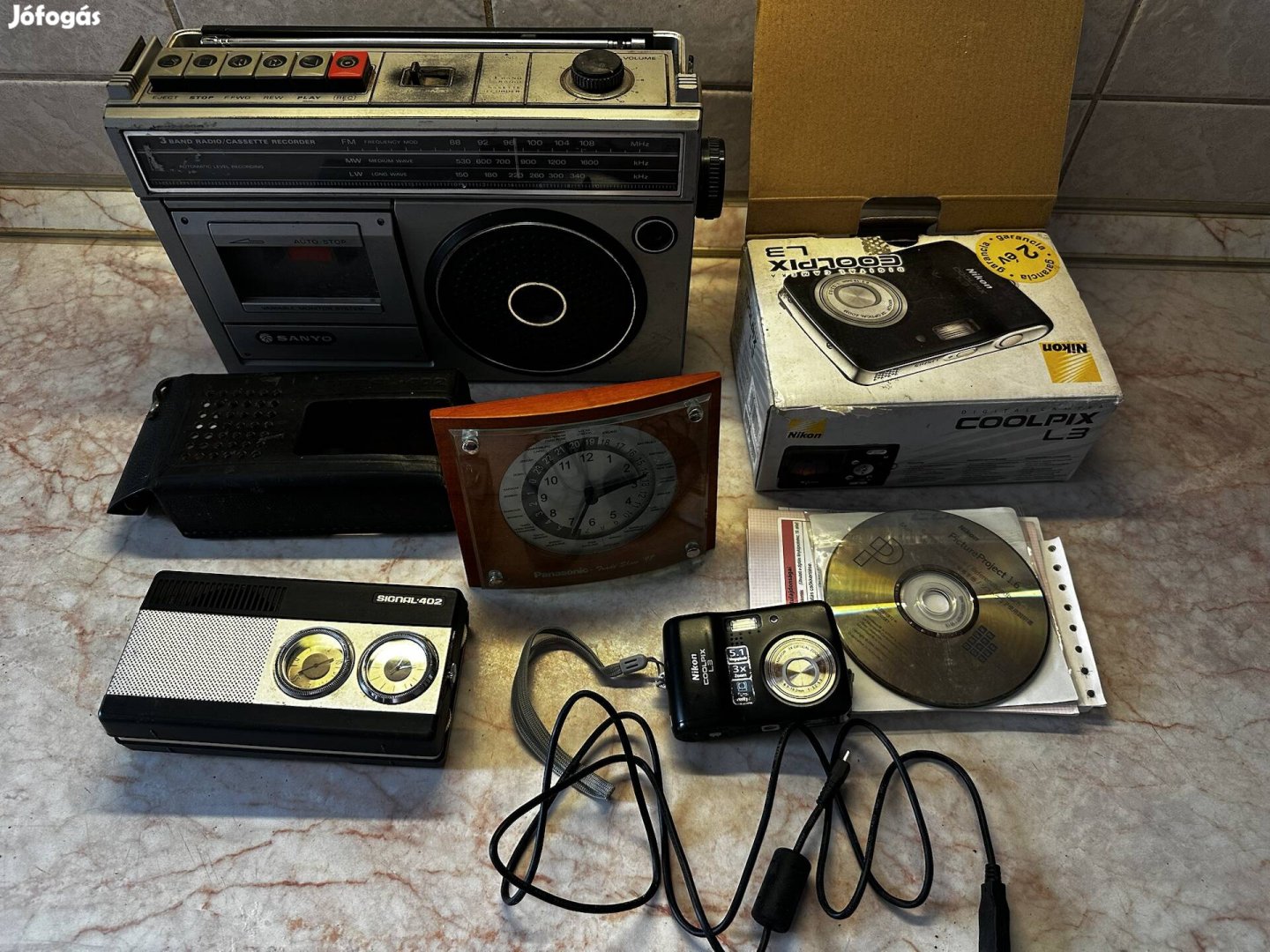 Retro cuccok egyben,olcsón.