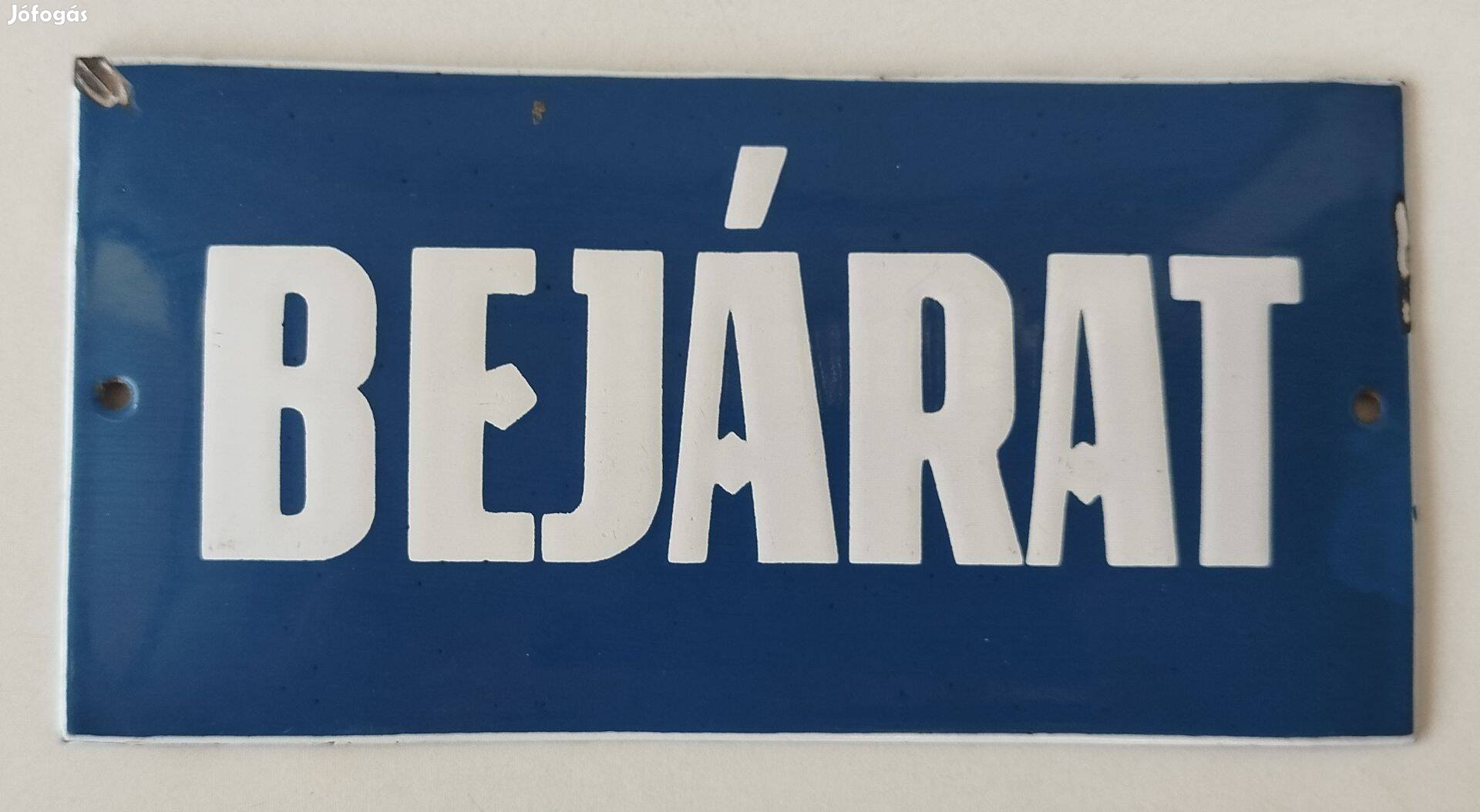 Retro domború kék zománctábla .Bejárat