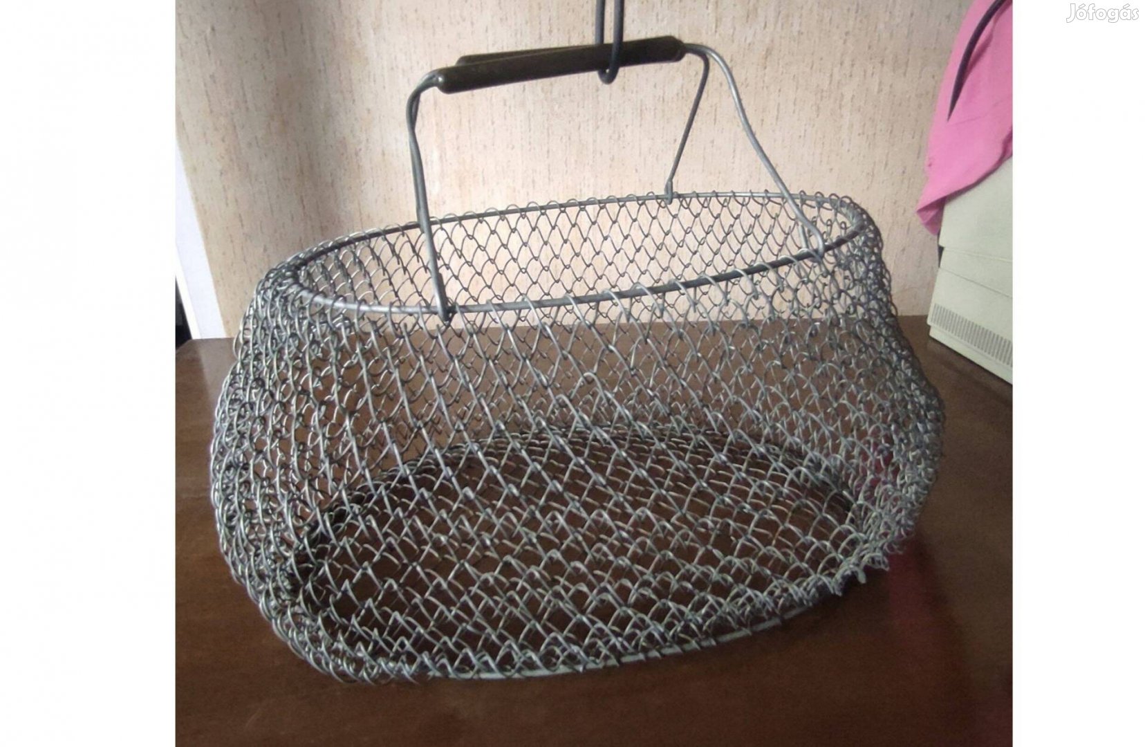 Retró drótkosár, drótfonatos, dróthálós fémkosár