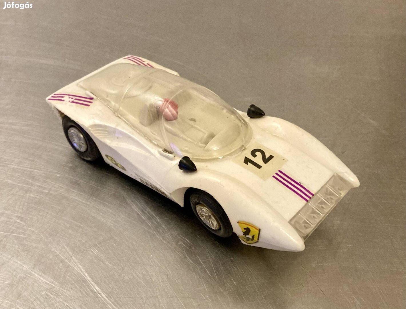 Retró érdekesség! Prefo autópálya Ferrari P5 versenykocsi