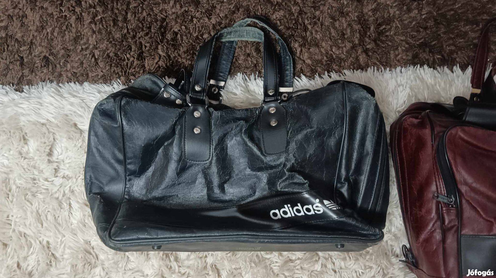 Retro eredeti Adidas táska, fekete