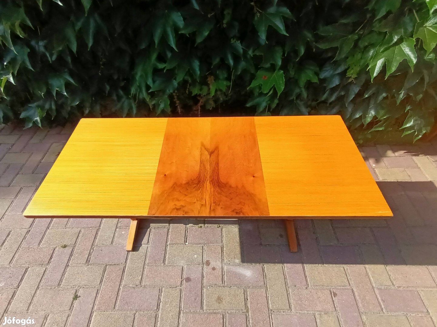 Retró fa dohányzóasztal 120x50