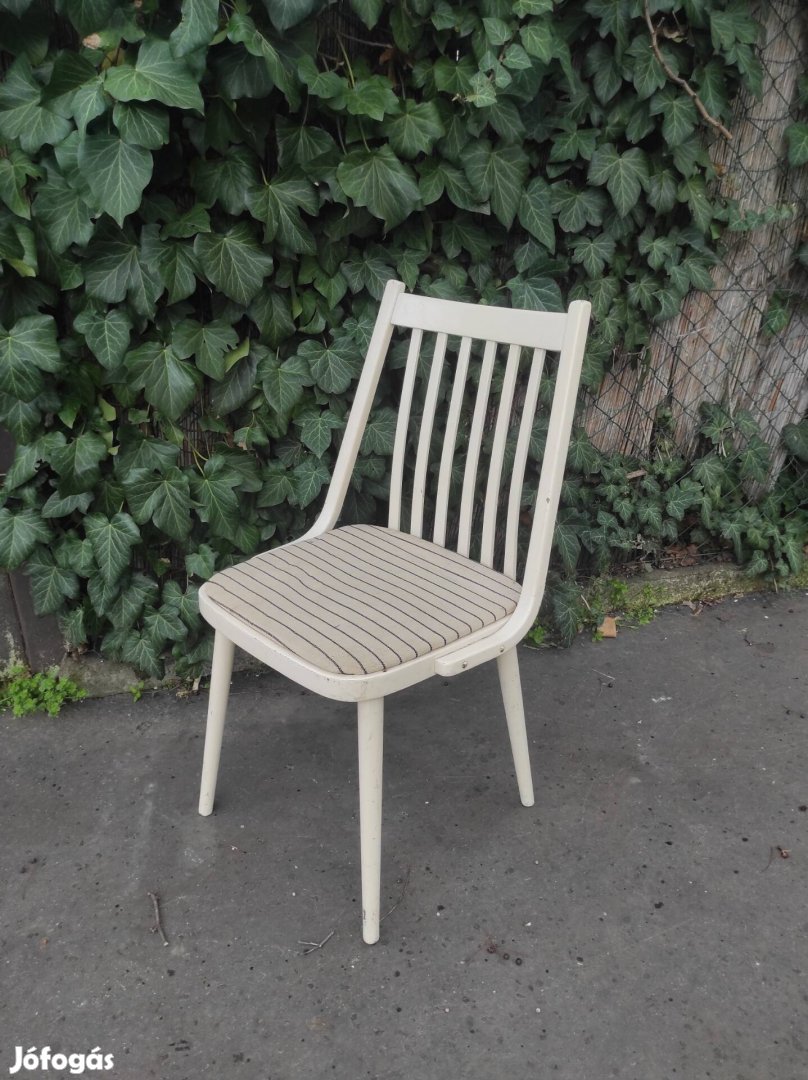 Retro fehér szék 