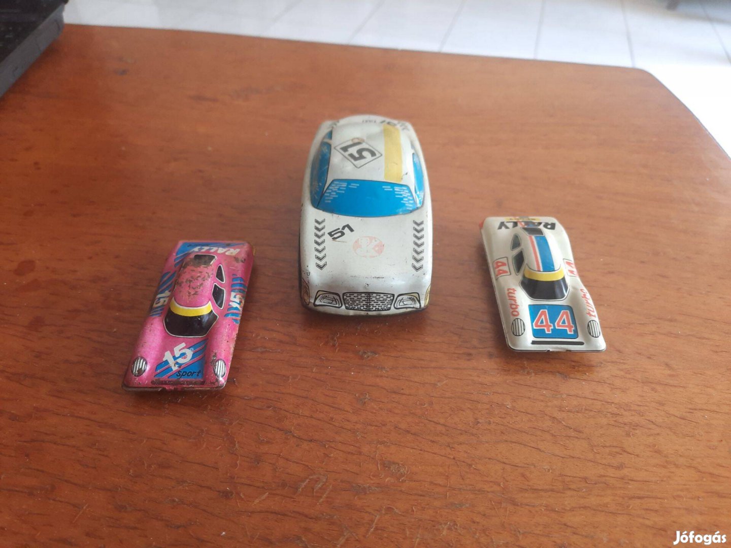 Retro fém kisautók