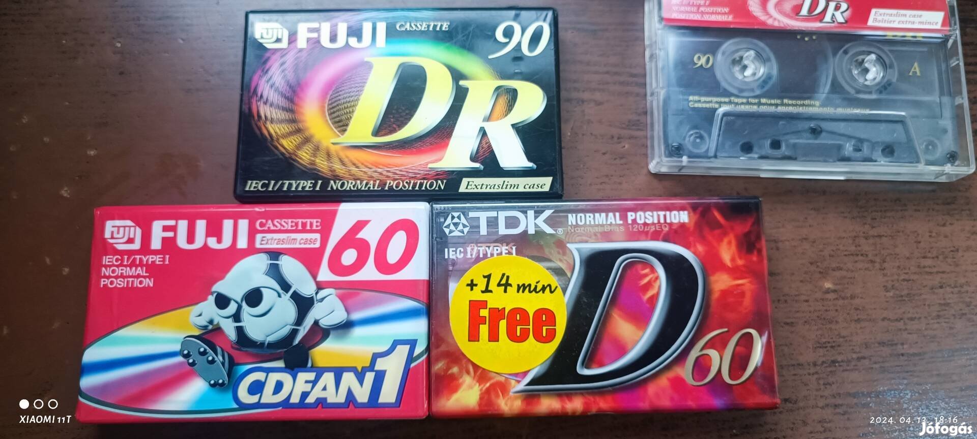 Retro fuji két db, TDK egy bontatlan magnó kazetta. Posta 