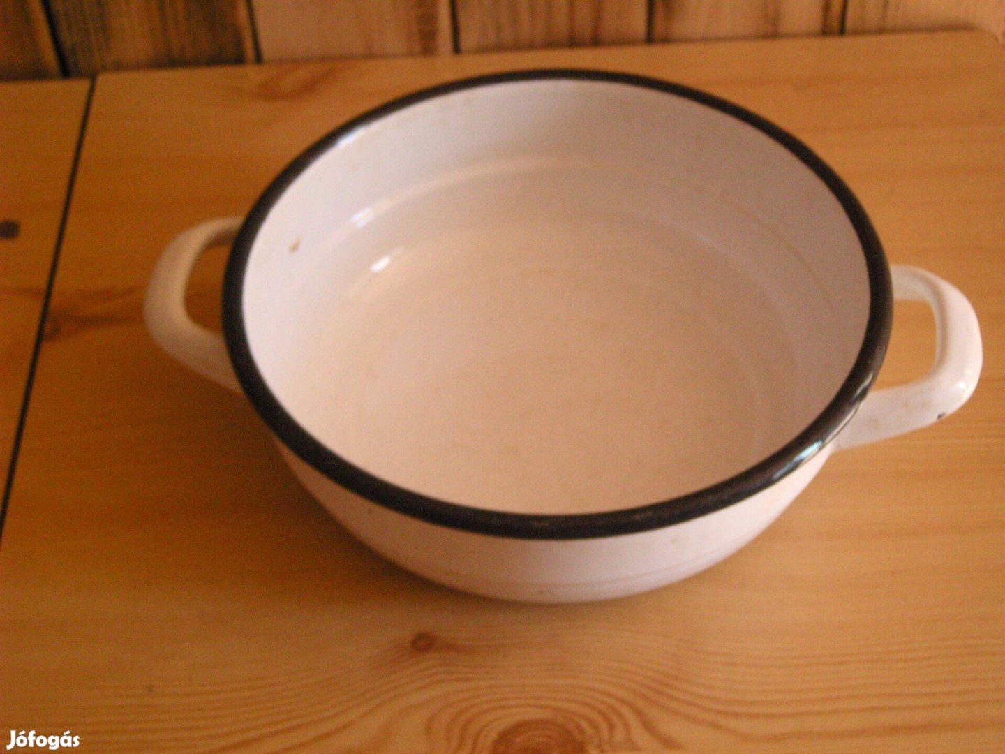 Retró gyűjtemény, zománcozott fehér füles tál, paraszt tál,