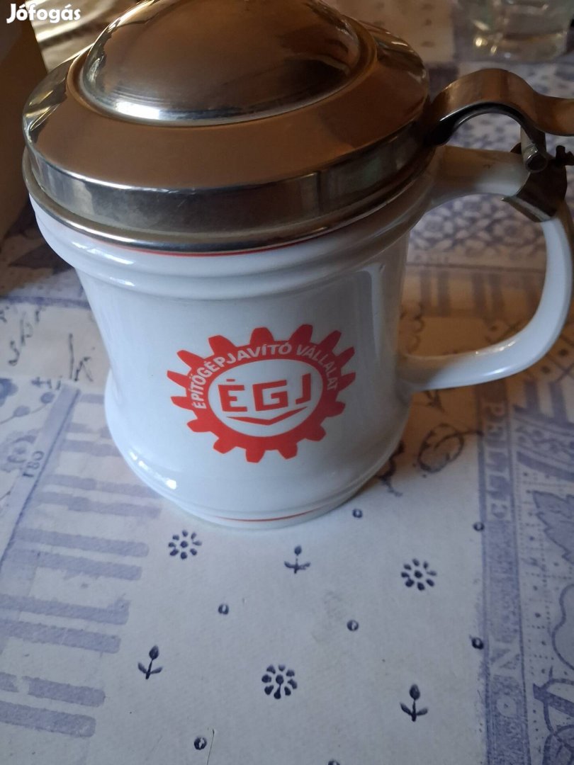 Retró hollóházi korsó.