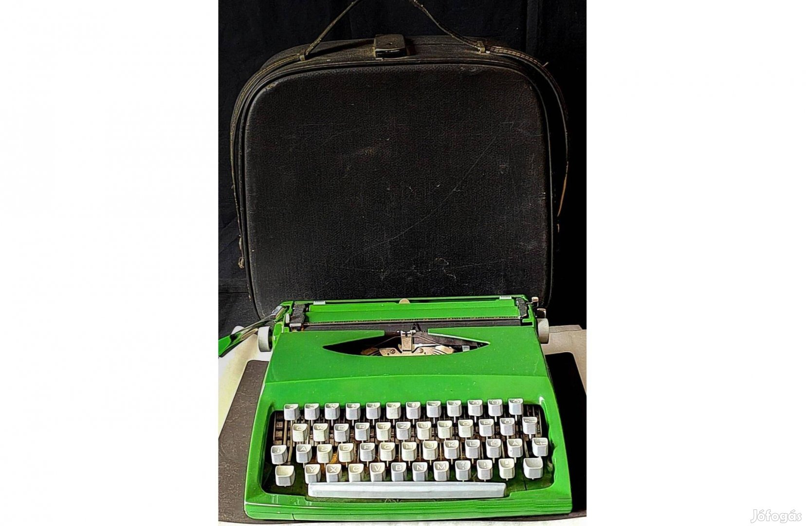Retro írógép Z 231.3 Cseh
