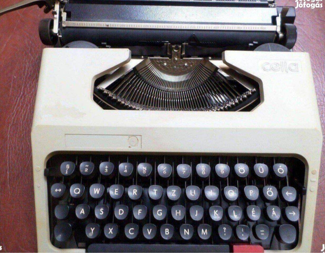 Retro írógép Zella Mehlis