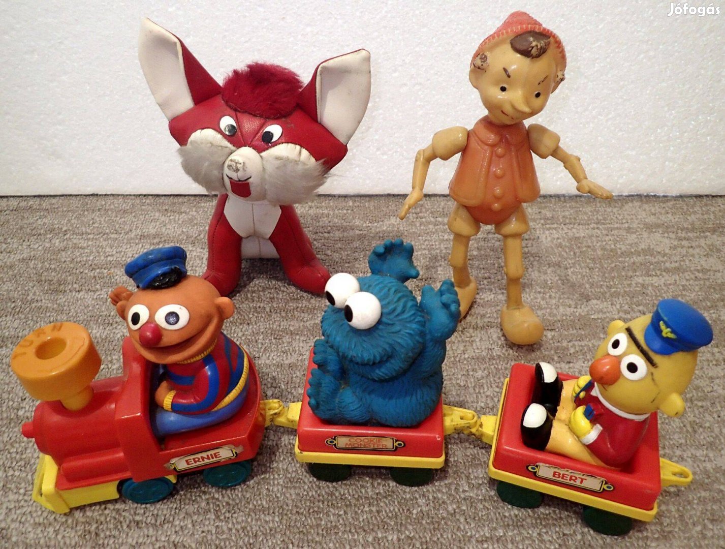 Retró játék orosz Pinokkió műanyag figura baba Szezám Muppet Show Vuk