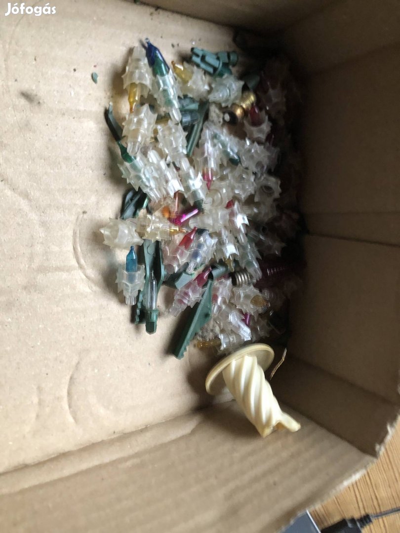 Retró karácsonyi izzósorhoz égők, alkatrészek egyben 1000 Ft