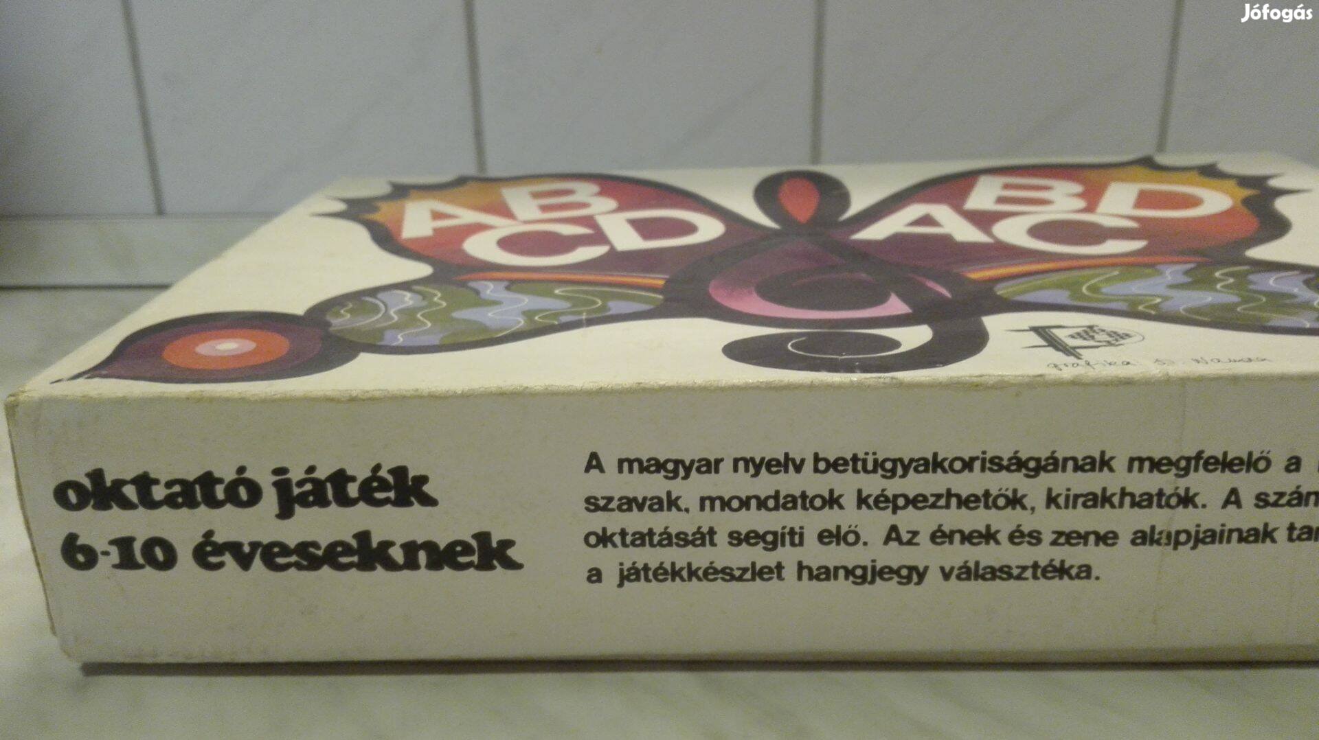 Retro készségfejlesztő oktató játék